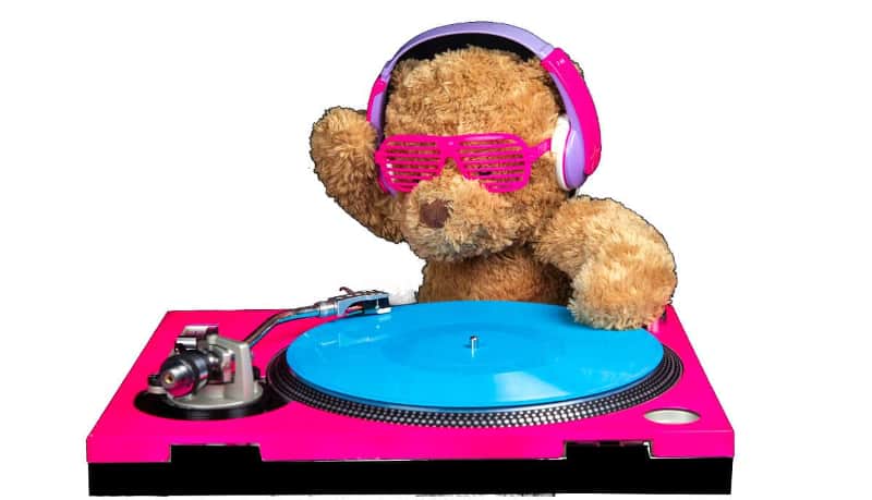 DJ teddy bear teaching English through songs